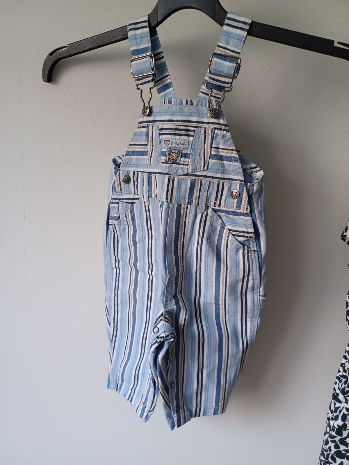 tiinbroekje denim maat 68, Kinderen en Baby's, Babykleding | Maat 74, Ophalen, Nieuw, Jongetje of Meisje, Broekje