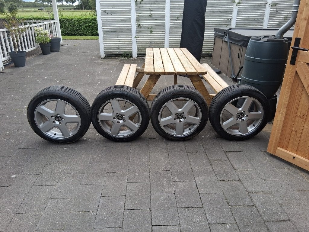 Velgen met band voor Volvo V50, Ophalen