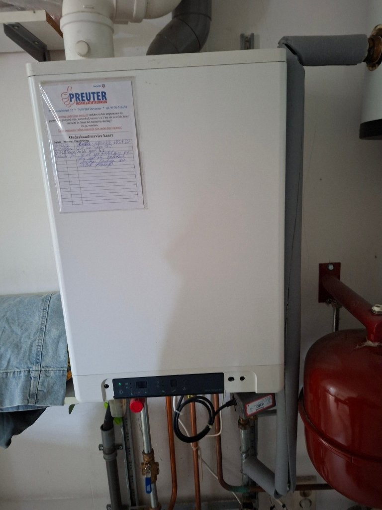 Intergas CW4 28/24 HRE bouwjaar 2020, Doe-het-zelf en Verbouw, Verwarming en Radiatoren, Ophalen, 30 tot 80 cm, Hoog rendement (Hr)