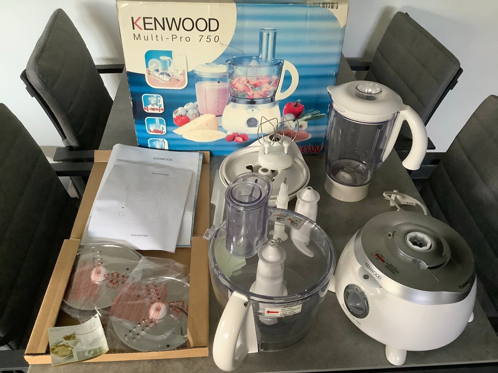 Kenwood Multi-Pro 750 Keukenmachine-onderdelen., 3 snelheden of meer, Ophalen of Verzenden, Zo goed als nieuw, 2 tot 3 liter