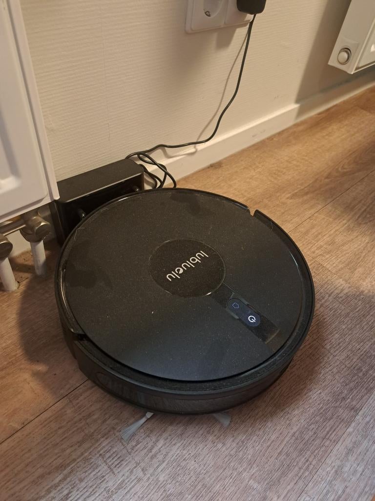 Robot stofzuiger - 2 maanden oud, Ophalen