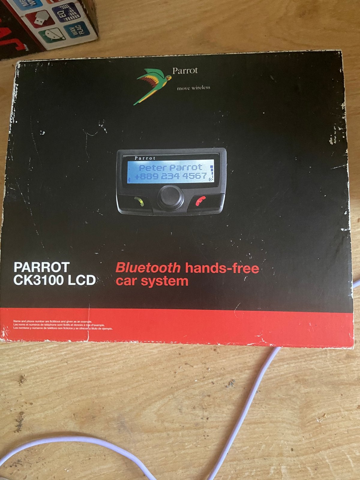 Bluetooth PARROT CK3100 LCD, Ophalen of Verzenden, Zo goed als nieuw