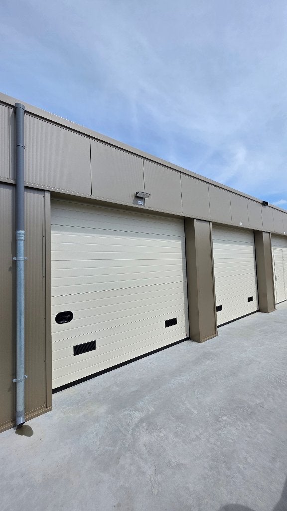 Garagebox huren Opslagruimte te huur Almere - Amsterdam, Auto diversen