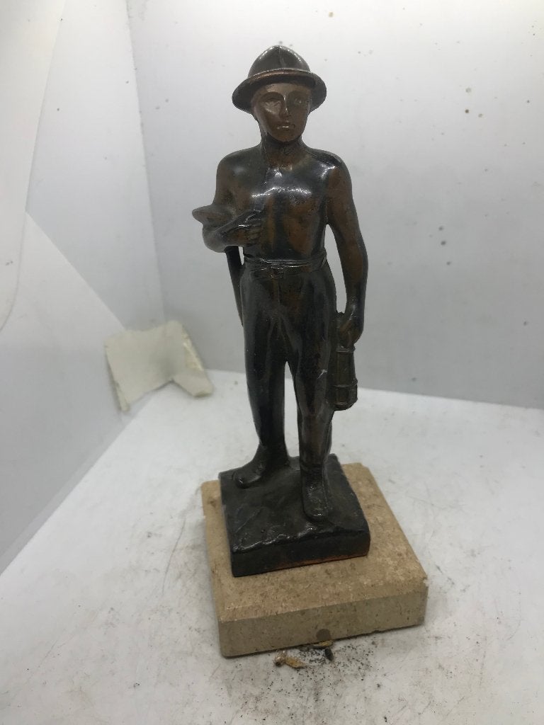 metaal brons sculptuur beeld brandweerman scali, Ophalen of Verzenden, Gebruikt, Mens