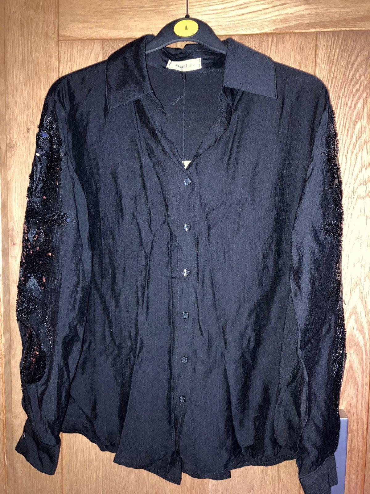 Nieuw=zwarte blouse met pailletten=Dutchlab/L, Kleding | Dames, Ophalen of Verzenden, Nieuw, Maat 42/44 (L), Zwart