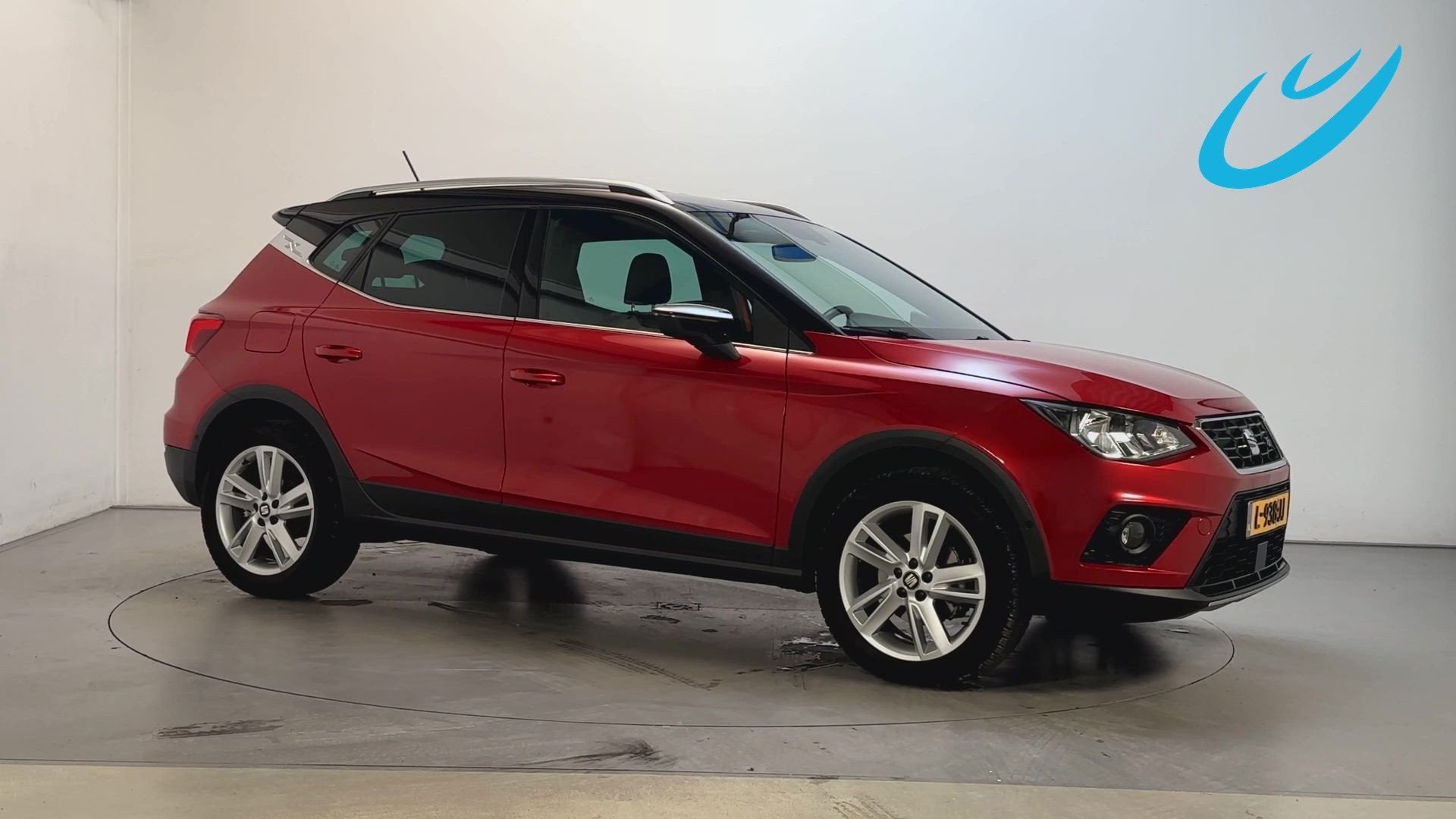Seat Arona 1.0 TSI FR Business Intense Camera App-Connect Na, Auto's, Dealer onderhouden, Stof, Gebruikt, Parkeersensor