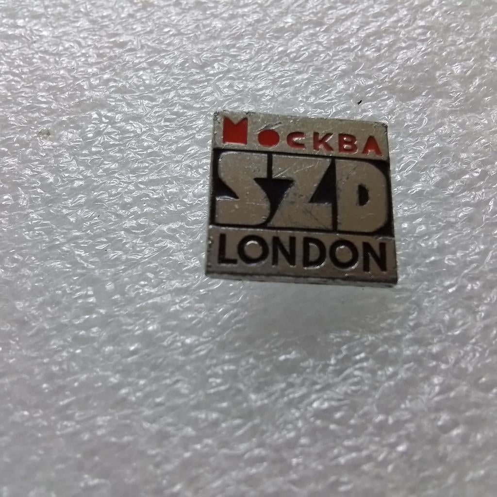 SDZ staat voor Sovjet Railways,Moskou-London, Verzamelen, Speldjes, Pins en Buttons, Ophalen of Verzenden, Gebruikt