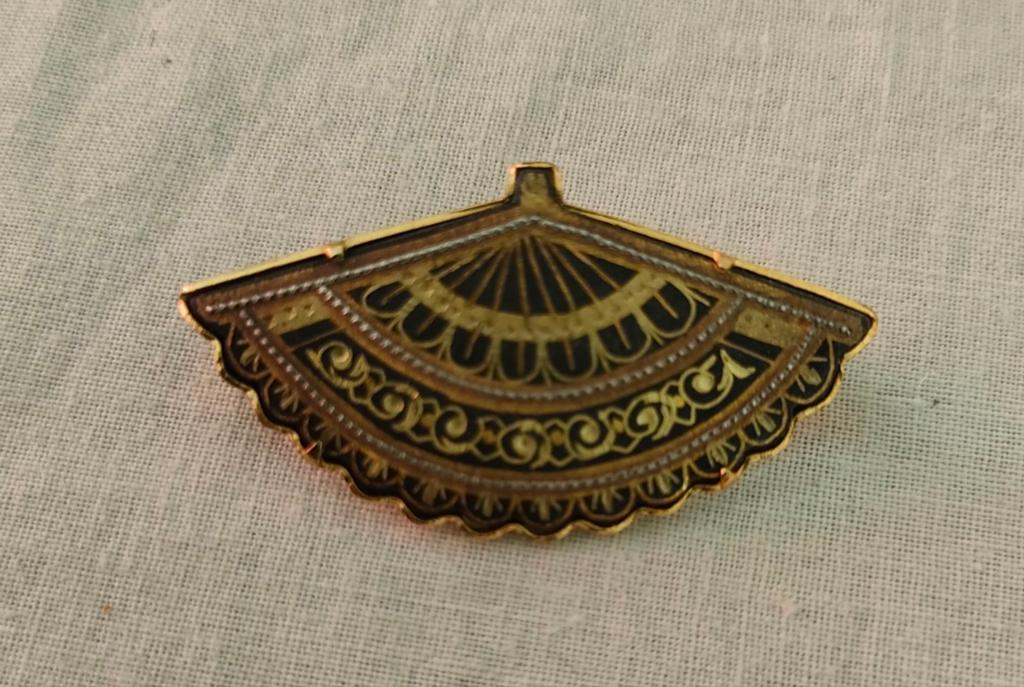 Nieuwe Spaanse Toledo Damascene handgemaakte waaier broche., Ophalen of Verzenden, Nieuw