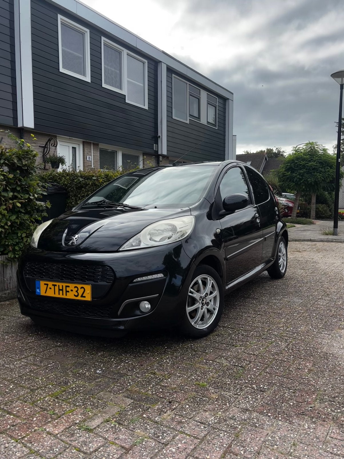 Peugeot 107 2014 |87.696 km|Airco|CarPlay|5-deurs|NAP, Auto's, Voorwielaandrijving, 4 stoelen, Origineel Nederlands, Handgeschakeld