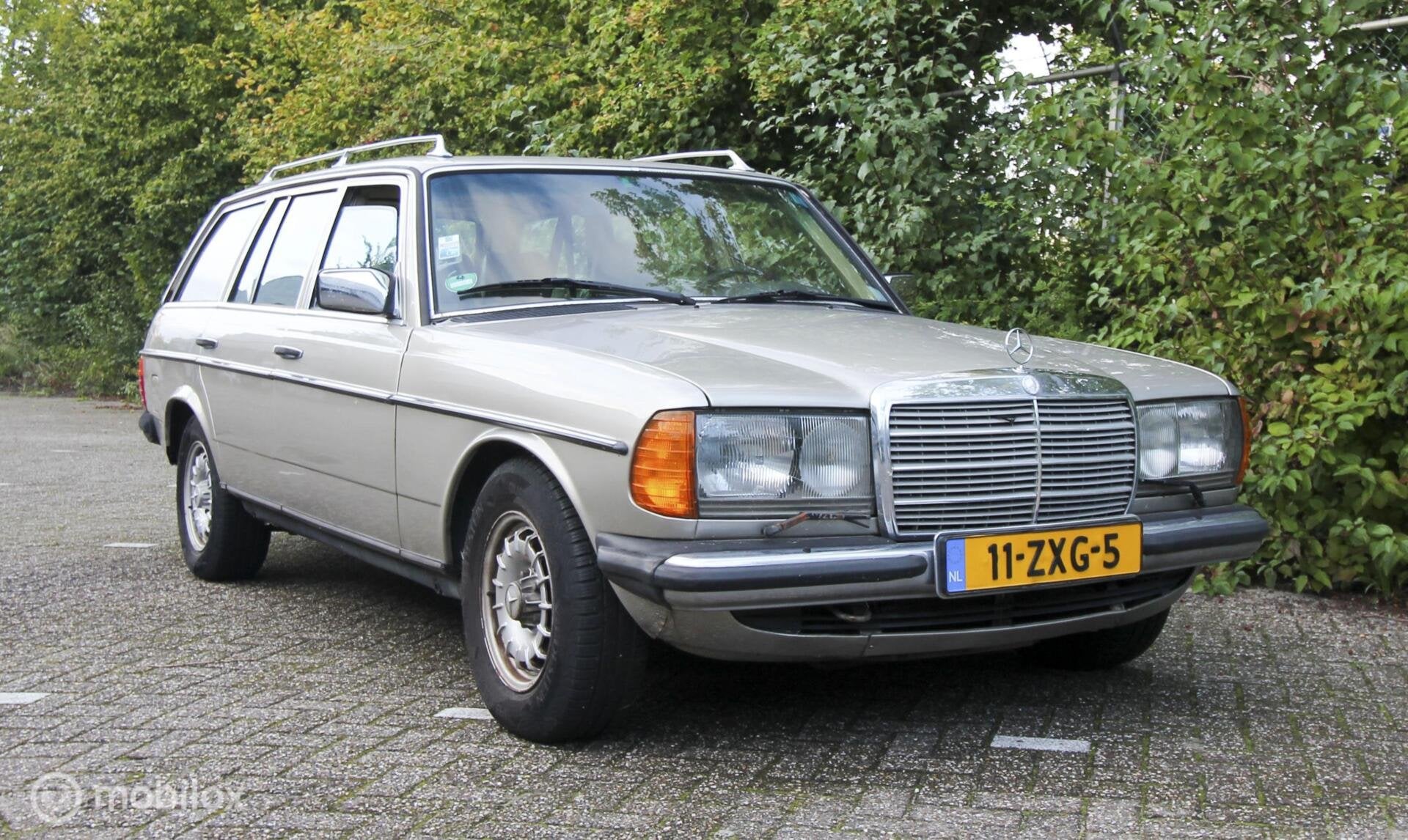 Mercedes 280 TE Automaat W123 Project Airco Leer 7-persoons, Auto's, Automaat, Achterwielaandrijving, Gebruikt, Overige carrosserieën