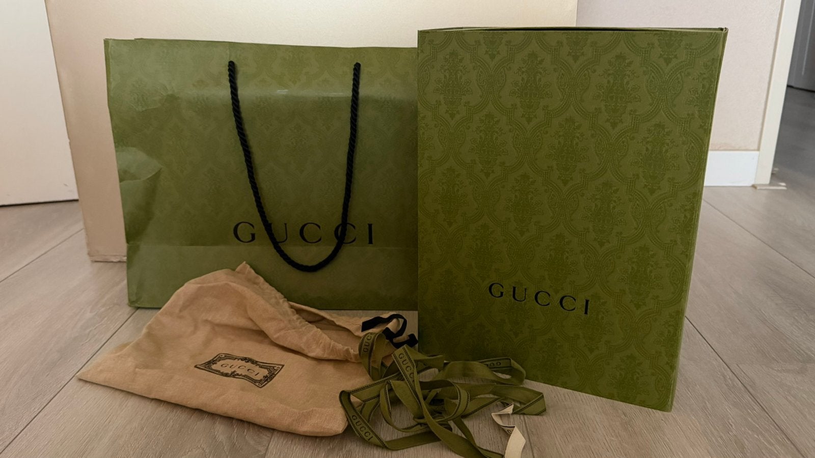Gucci doos en tas, Sieraden, Tassen en Uiterlijk, Ophalen, Overige typen
