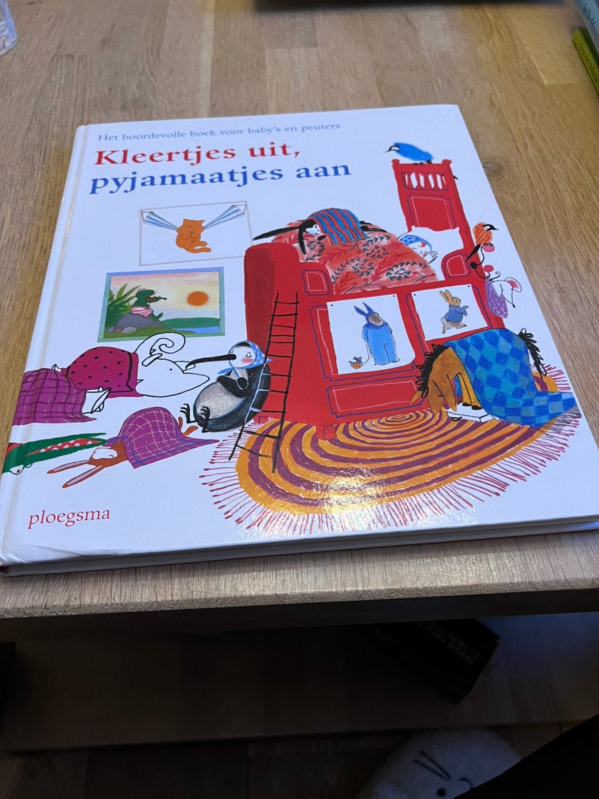 Kleertjes uit, pyjamaatjes aan - Jet Boeke, Dick Bruna, Boeken, Kinderboeken | Baby's en Peuters, Zo goed als nieuw, Ophalen of Verzenden