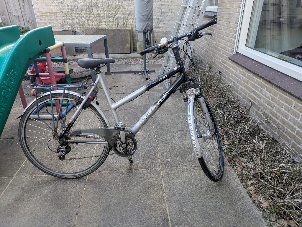 Cannondale street 600 vrouwenfietd, Fietsen en Brommers, Fietsen | Dames | Damesfietsen, Gebruikt, Velgrem, Versnellingen, Ophalen