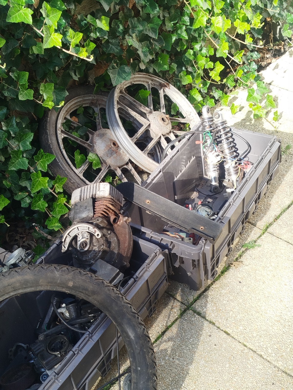 veel onderdelen van vespa si, Fietsen en Brommers, Ophalen, Gebruikt, Overige typen