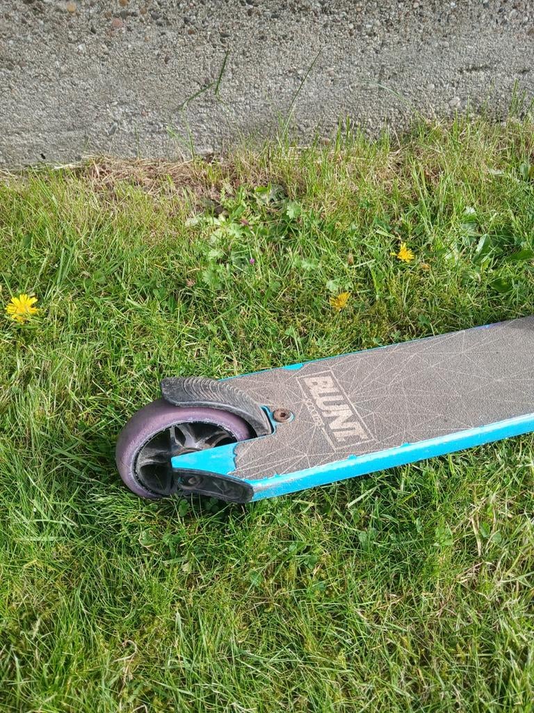 Blunt stunt step, Fietsen en Brommers, Steps, Ophalen of Verzenden, Gebruikt, Gewone step