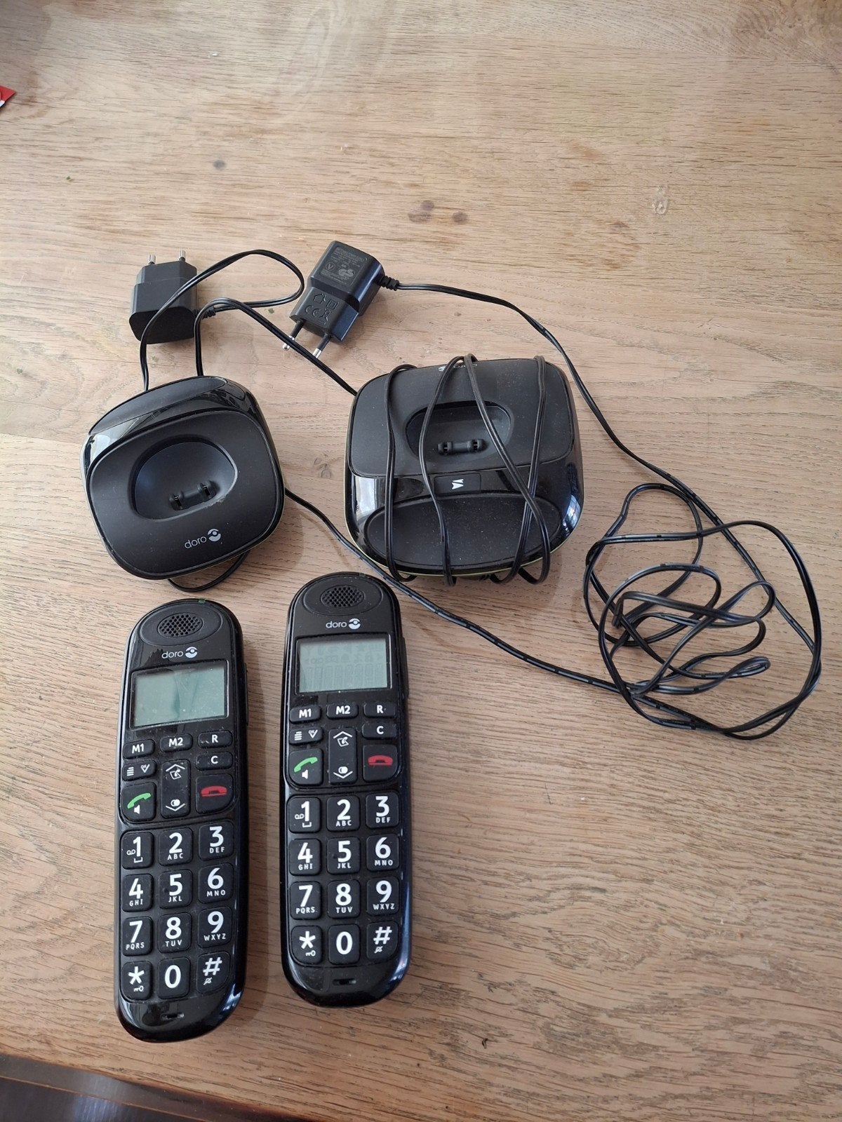 Doro Duo Telefoon - Set van 2 draadloze telefoons, Ophalen of Verzenden, Gebruikt, 2 handsets