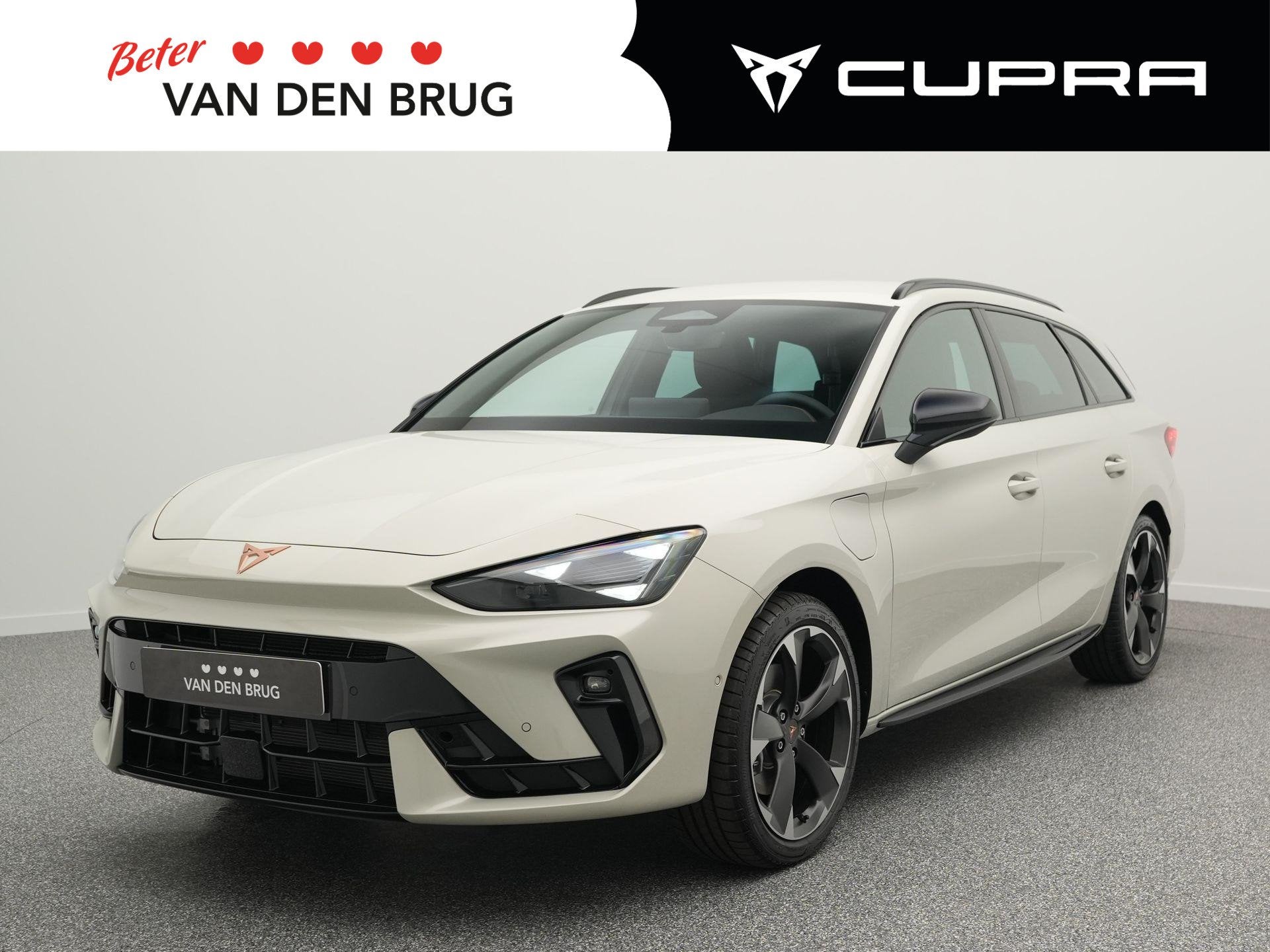 CUPRA Leon Sportstourer 1.5 TSI e-Hybrid Business 204 PK | T, Auto's, Cupra, Stof, 4 cilinders, 26 kWh, Plug-in hybride