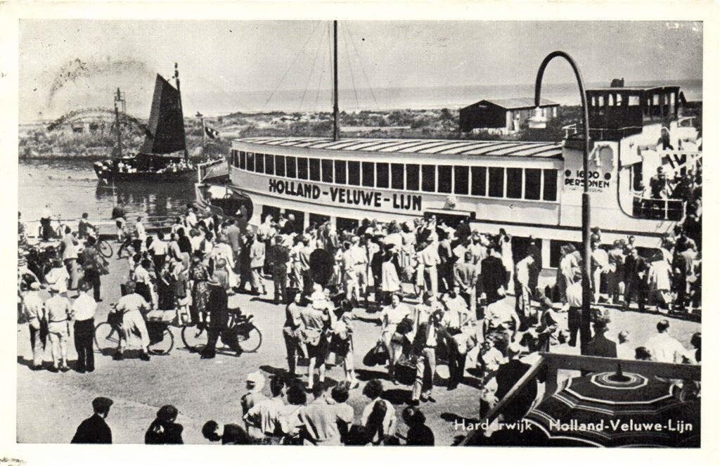 Harderwijk - Holland-Veluwe-Lijn - 1957 gelopen, Ophalen of Verzenden, 1940 tot 1960, Gelopen, Gelderland