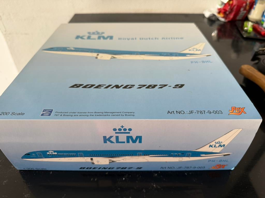 Klm 787 9 1:200, Ophalen of Verzenden, Zo goed als nieuw, 1:200 of kleiner, Overige merken