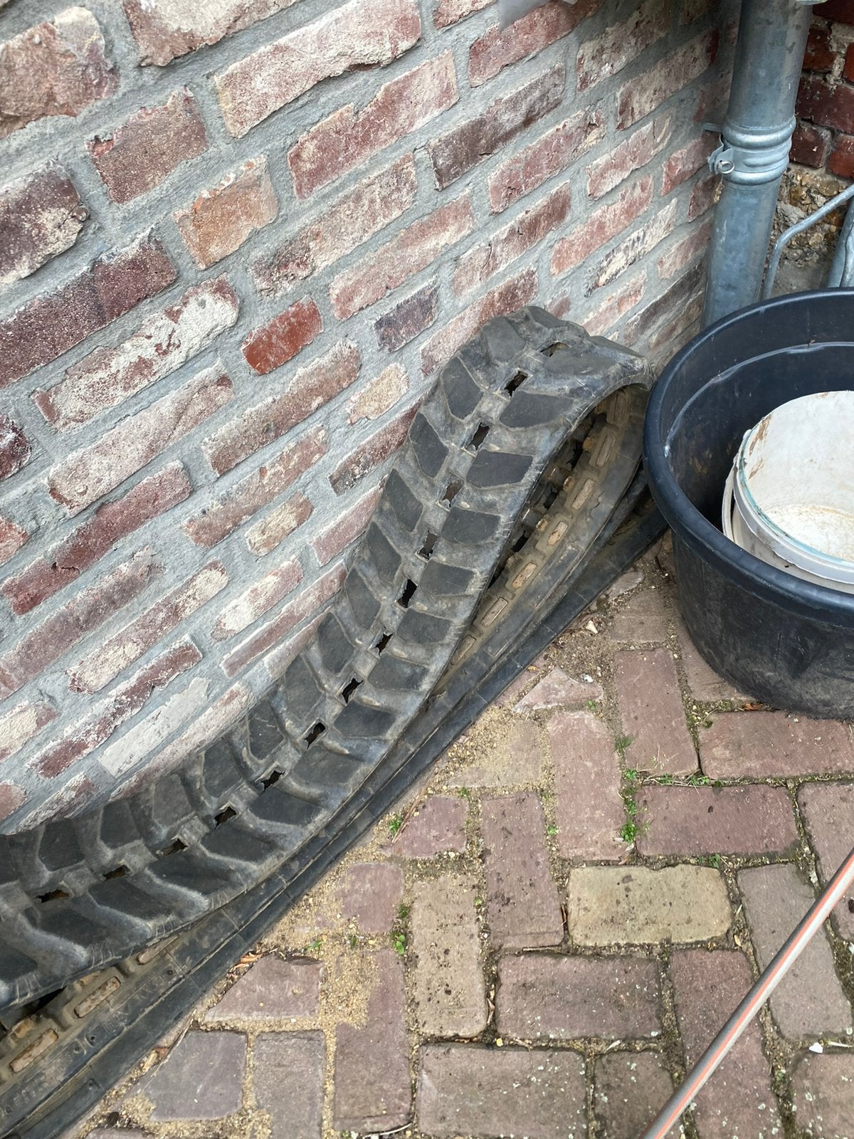 Rupsen voor minigraver bobcat ex10, Ophalen, Zo goed als nieuw