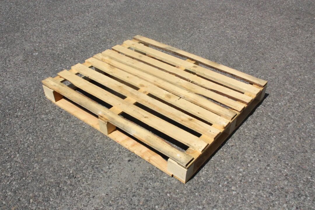 Gezocht houten pallet 120x100 2 stuks gratis in de buurt van, Ophalen, Gebruikt, Overige typen