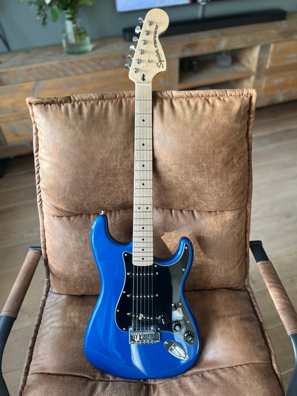 Squier Affinity Strat MN LPB - Lake Placid Blue, Ophalen of Verzenden, Gebruikt, Solid body, Fender