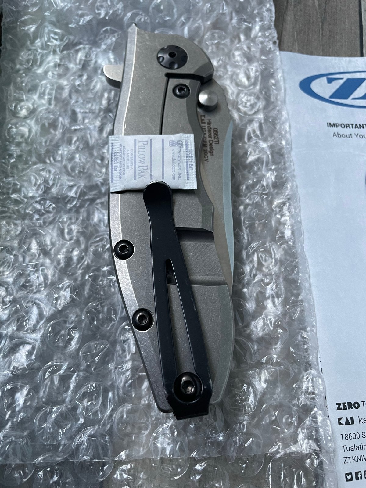 Zero tolerance Hinderer Slicer 0562 titanium zakmes, Ophalen of Verzenden, Zo goed als nieuw