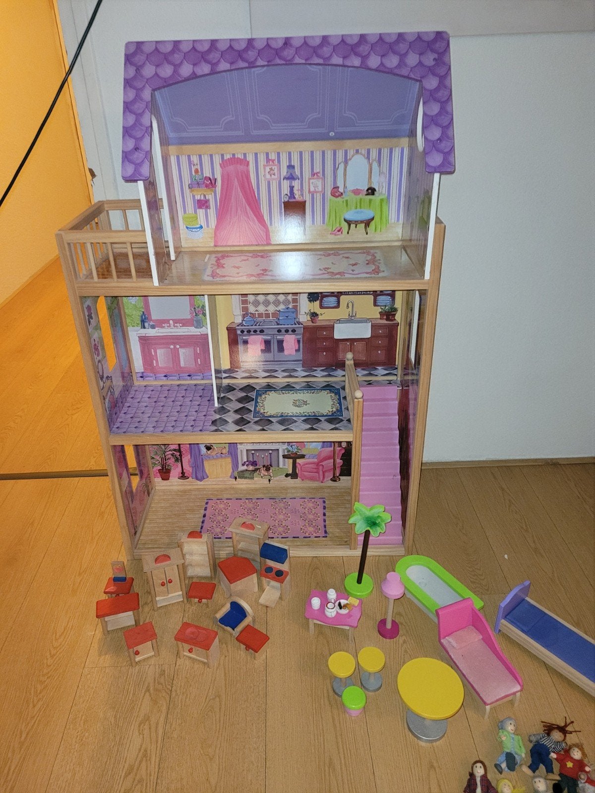 Poppenhuis/ barbiehuis, Kinderen en Baby's, Speelgoed | Poppenhuizen, Ophalen, Gebruikt, Poppenhuis
