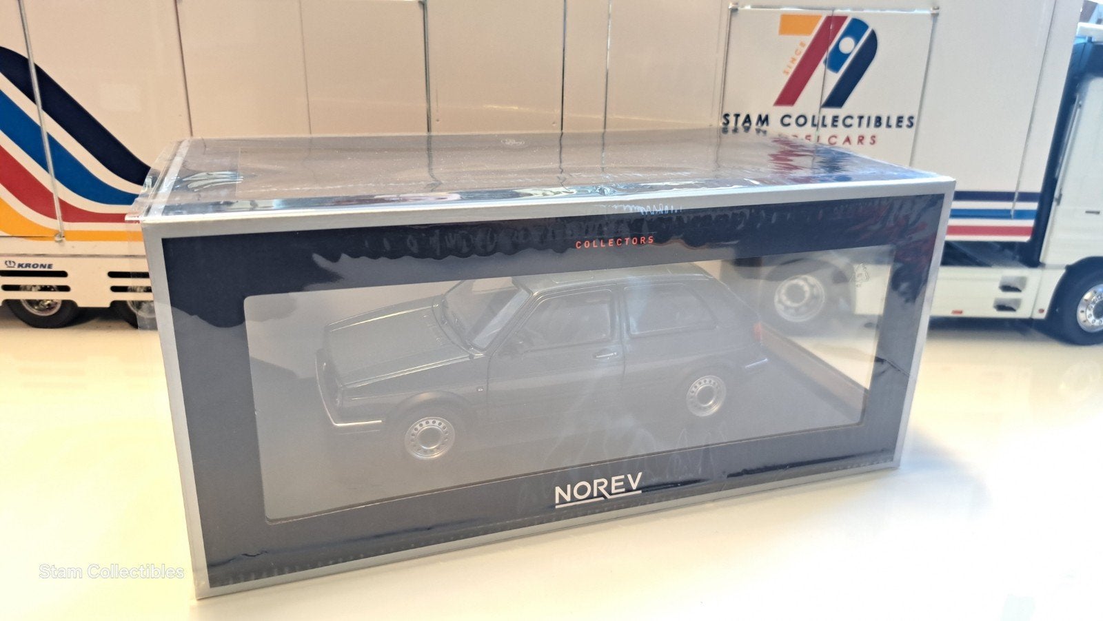 Norev Volkswagen Golf II CL Grey Metallic- 1988, Hobby en Vrije tijd, Modelauto's | 1:18, Auto, Norev, Ophalen of Verzenden, Zo goed als nieuw