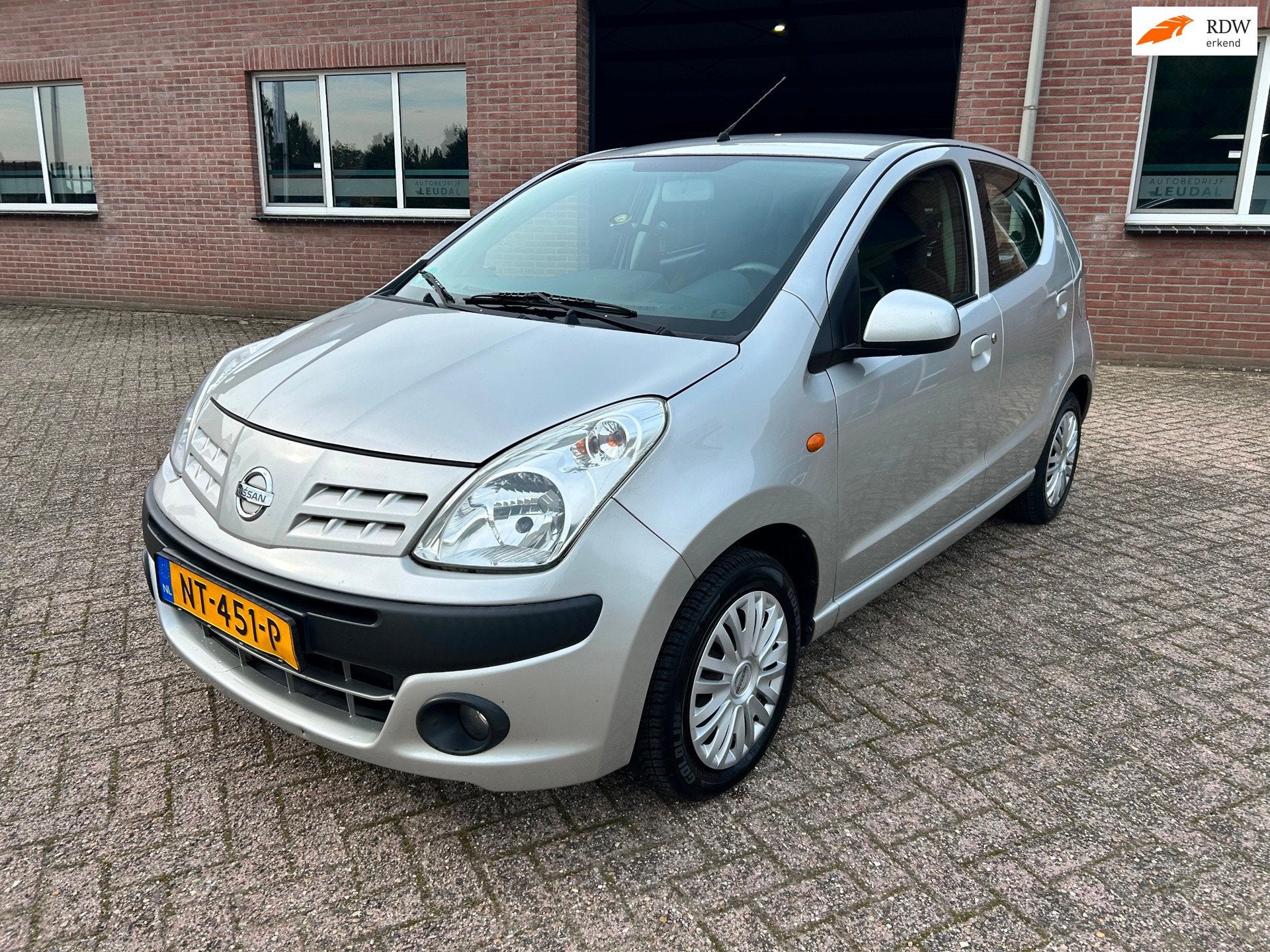 Nissan Pixo 1.0 Acenta // Airco // APK 28-5-2027, Auto's, Voorwielaandrijving, Euro 5, Gebruikt, 200 kg