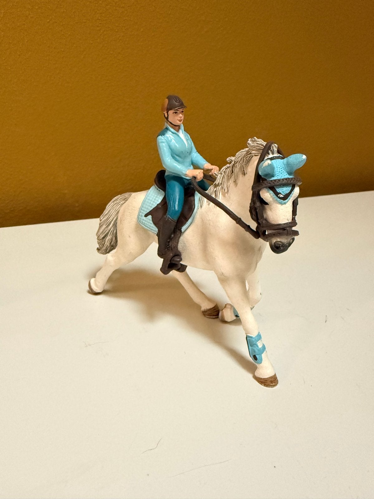 Schleich Horse Club Wedstrijdamazone 42111, Ophalen of Verzenden, Zo goed als nieuw