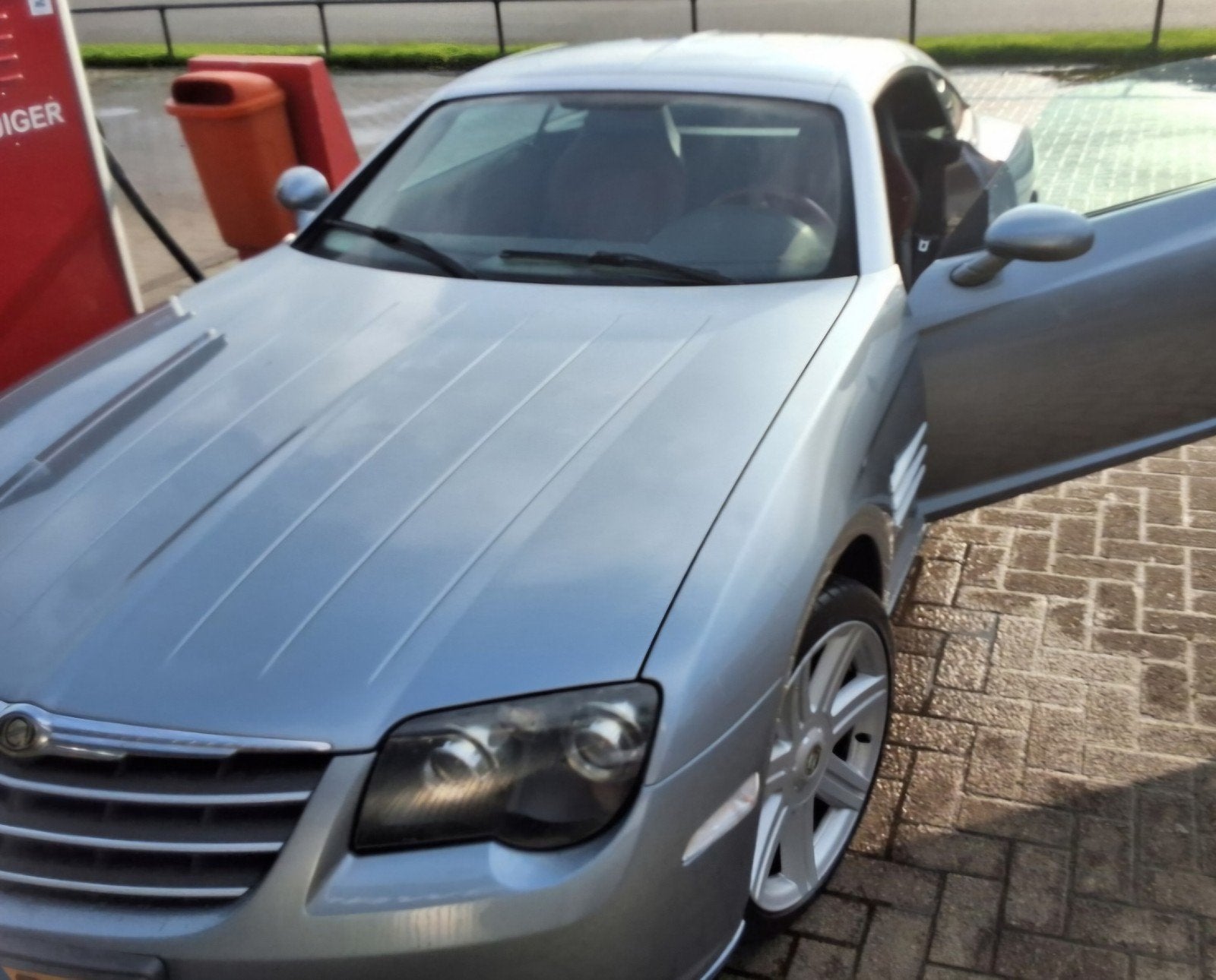 Chrysler Crossfire 3.2 V6 AUT 2004 Grijs, Auto's, Chrysler, Automaat, Dealer onderhouden, 6 cilinders, 217 pk