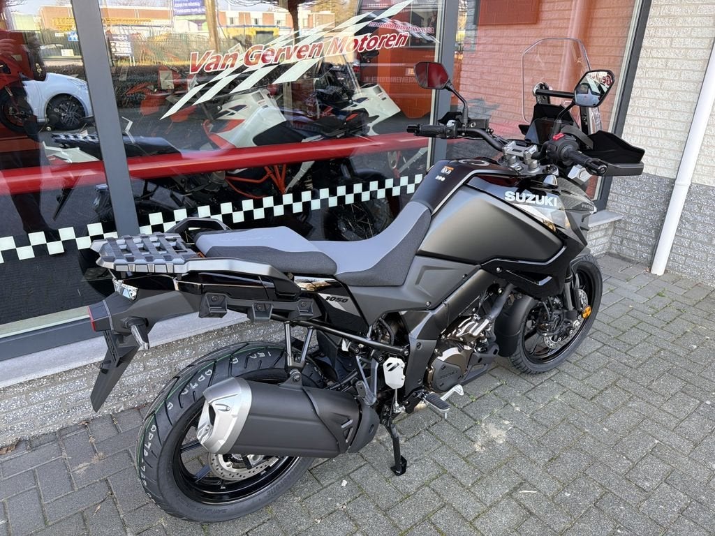 SUZUKI V-STROM 1050 2026, Bedrijf, Toermotor