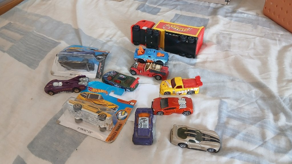 Verz. Hotwheels auto's, gaan in een partij, Hobby en Vrije tijd, Modelauto's | Overige schalen, Verzenden, Gebruikt, Auto