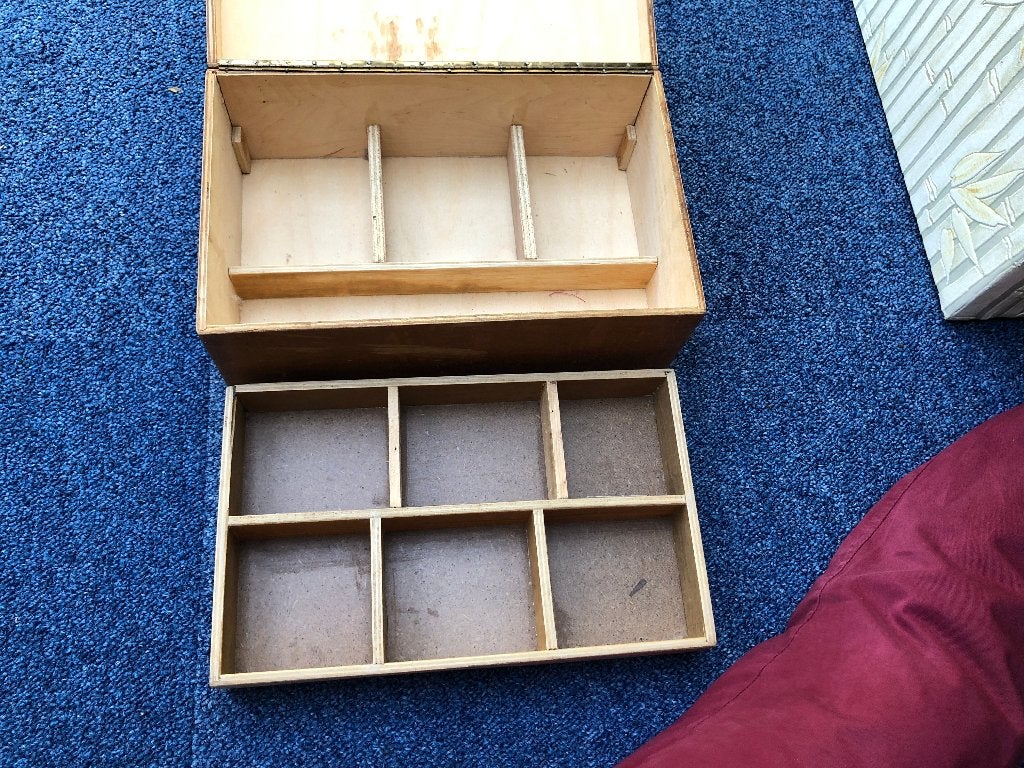 Houten opbergdoos met een handige uitneembare vakverdeling., Ophalen of Verzenden, Gebruikt