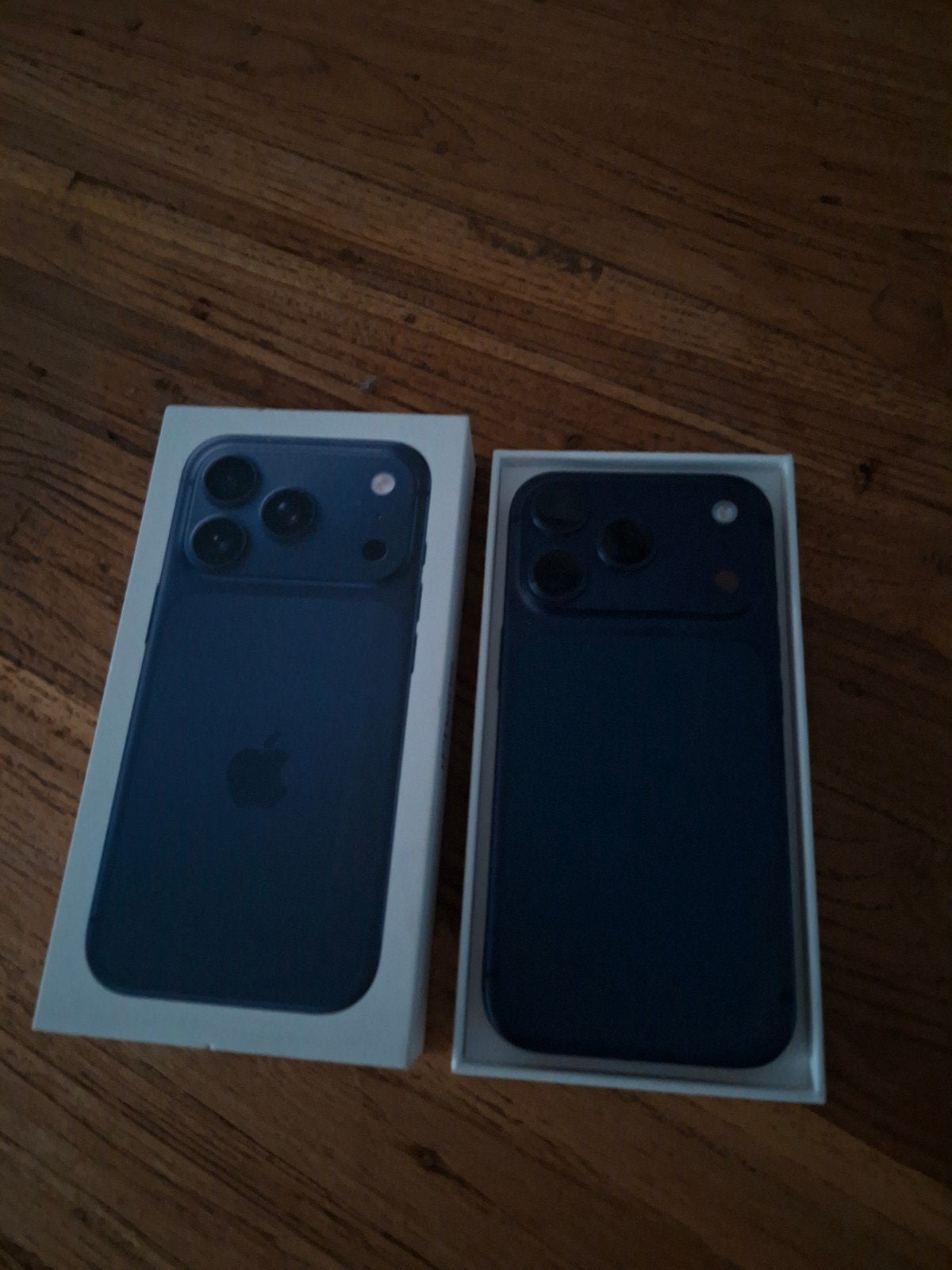 Iphone 17Pro Blauw, Telecommunicatie, Mobiele telefoons | Apple iPhone, 256 GB, Ophalen of Verzenden, Zo goed als nieuw, 100 %