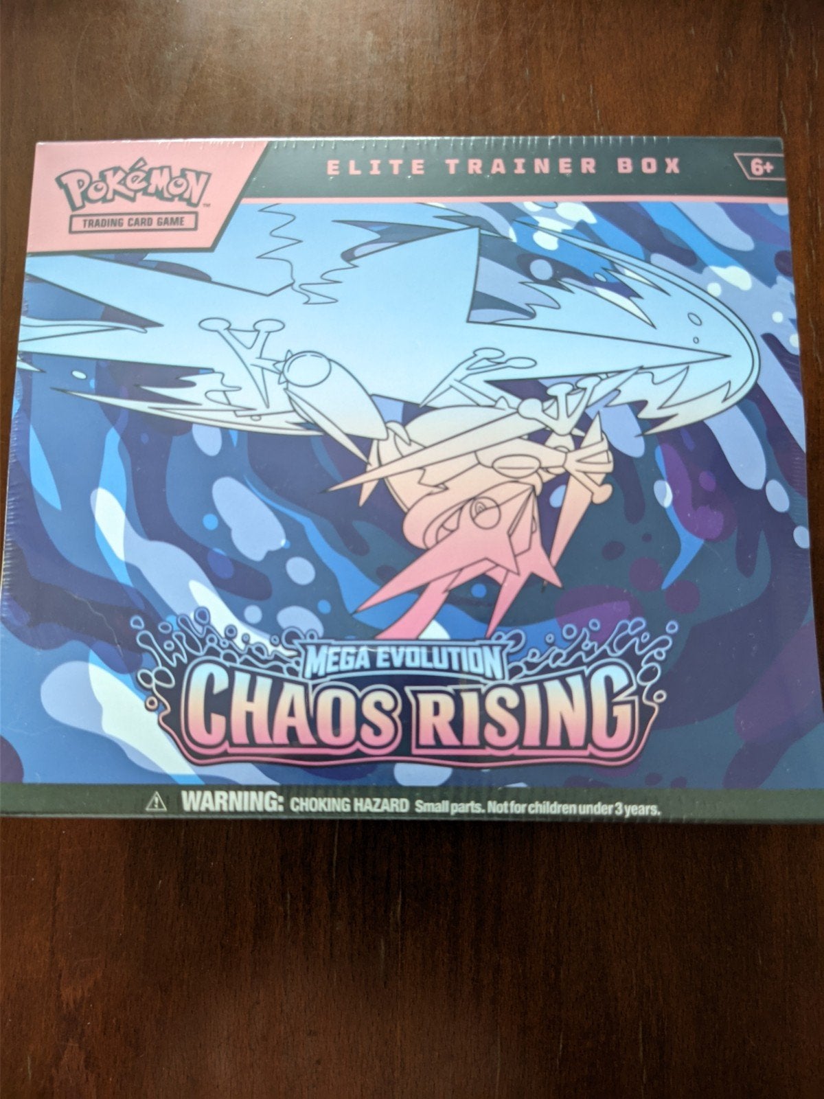 Pokémon Chaos Rising Elite Trainer Box, Hobby en Vrije tijd, Verzamelkaartspellen | Pokémon, Ophalen of Verzenden, Nieuw, Boosterbox