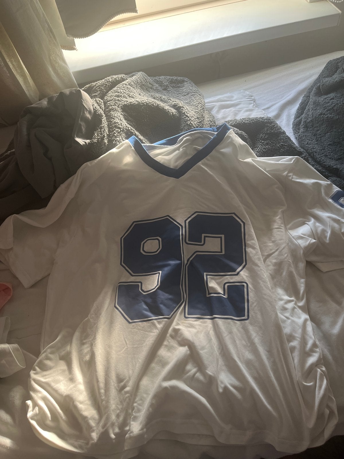 Wit T-shirt met blauwe '92', Kleding | Dames, T-shirts, Wit, Maat 46/48 (XL) of groter, Ophalen of Verzenden, Zo goed als nieuw