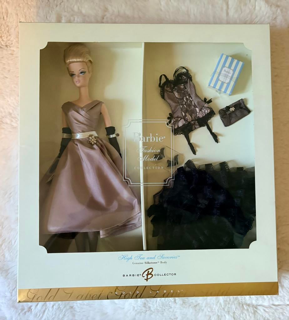 Silkstone barbie high tea and savories nrfb, Ophalen of Verzenden, Zo goed als nieuw, Fashion Doll