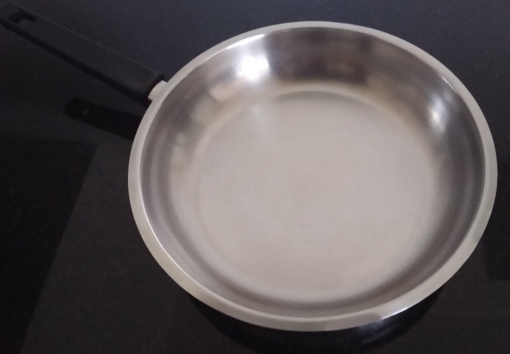 rvs koekenpan 24 cm, Huis en Inrichting, Ophalen, Koekenpan, Gebruikt, Rvs