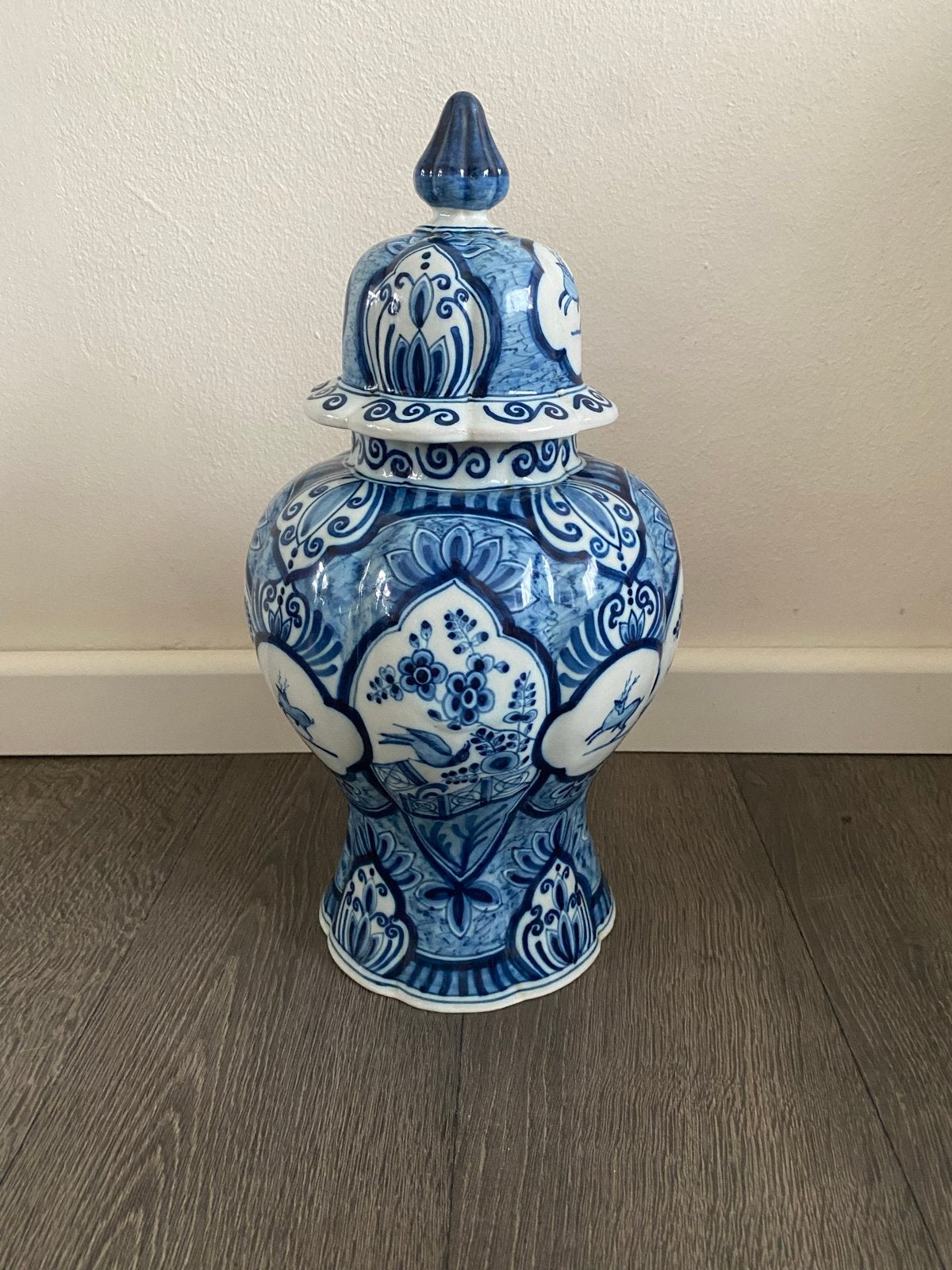 Traditionele delfsblauwe deksel vaas, Antiek en Kunst, Ophalen