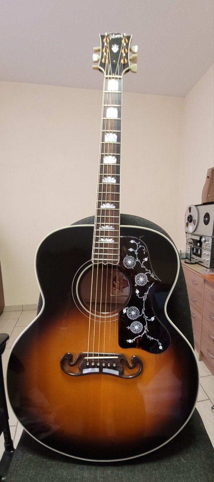 Gibson SJ-200 100ste Verjaardag Uitgave (1994), Muziek en Instrumenten, Snaarinstrumenten | Gitaren | Akoestisch, Ophalen of Verzenden