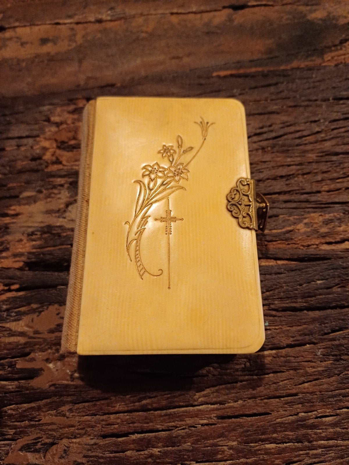 Antiek gebedenboekje en sluiting, Antiek en Kunst, Ophalen of Verzenden