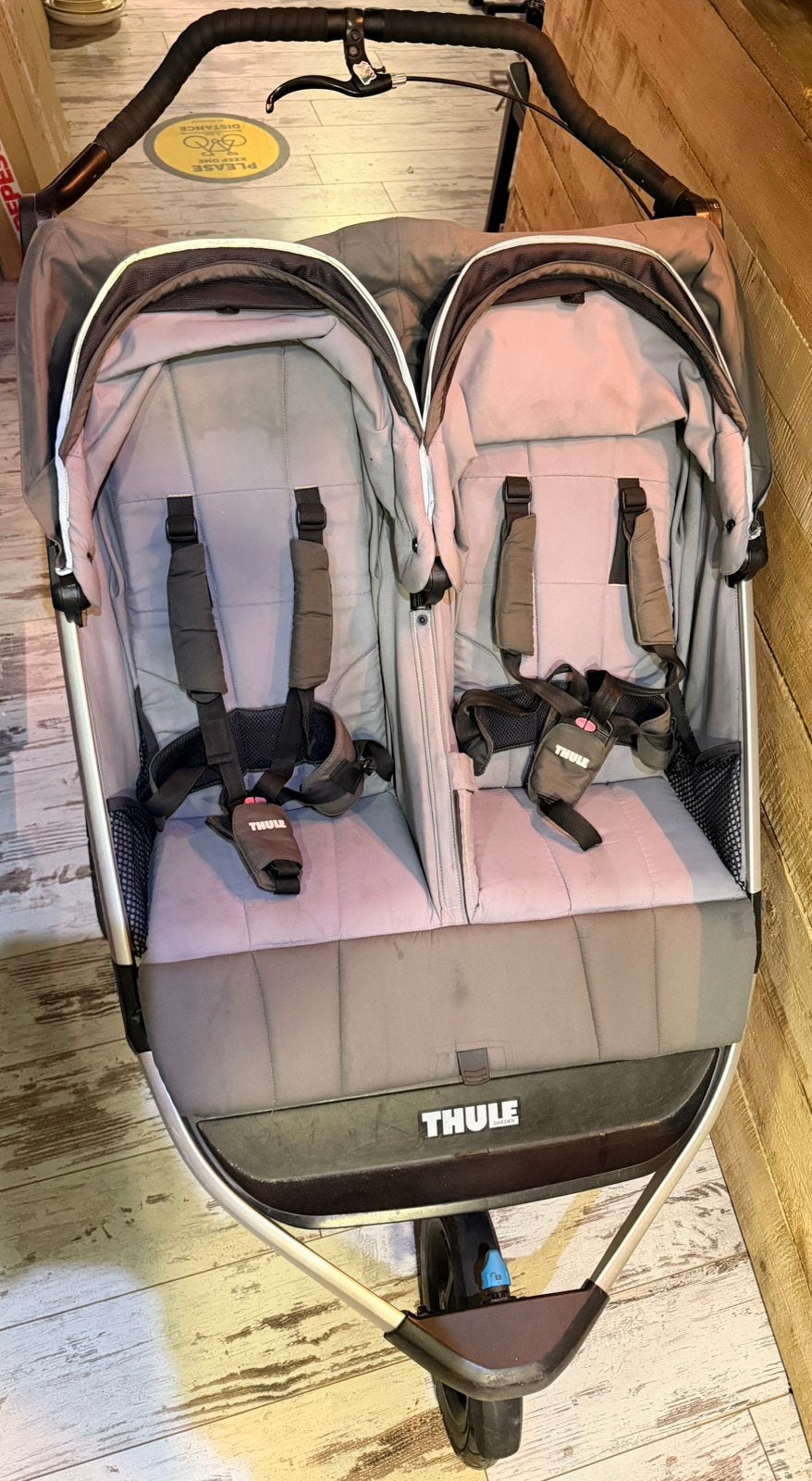 Thule Urban Glide 2 Dubbele Kinderwagen, Kinderen en Baby's, Kinderwagens en Combinaties, Gebruikt, Verstelbare duwstang, Ophalen