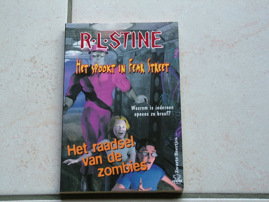 R.L. Stine, Fear Street, de laatste klas € 2 per boekje  , Ophalen of Verzenden, Gelezen, Fictie
