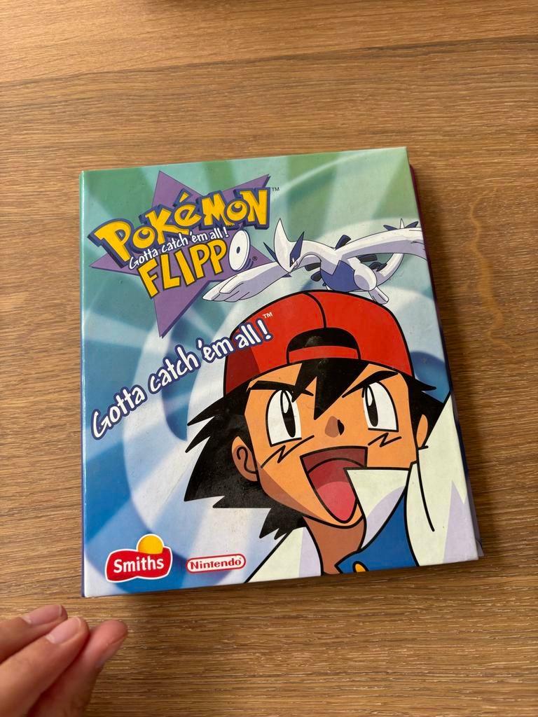 Pokémon Flippo verzamelmap met flippo's (bijna compleet), Verzamelen, Flippo's, Ophalen of Verzenden, Verzameling, Met verzamelmap(pen)