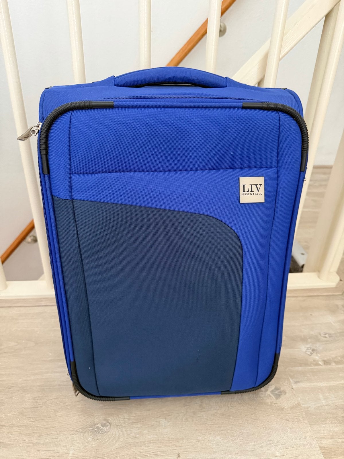 Blauwe LIV Essentials Koffer, Overige materialen, Wieltjes, 50 tot 60 cm, Ophalen of Verzenden