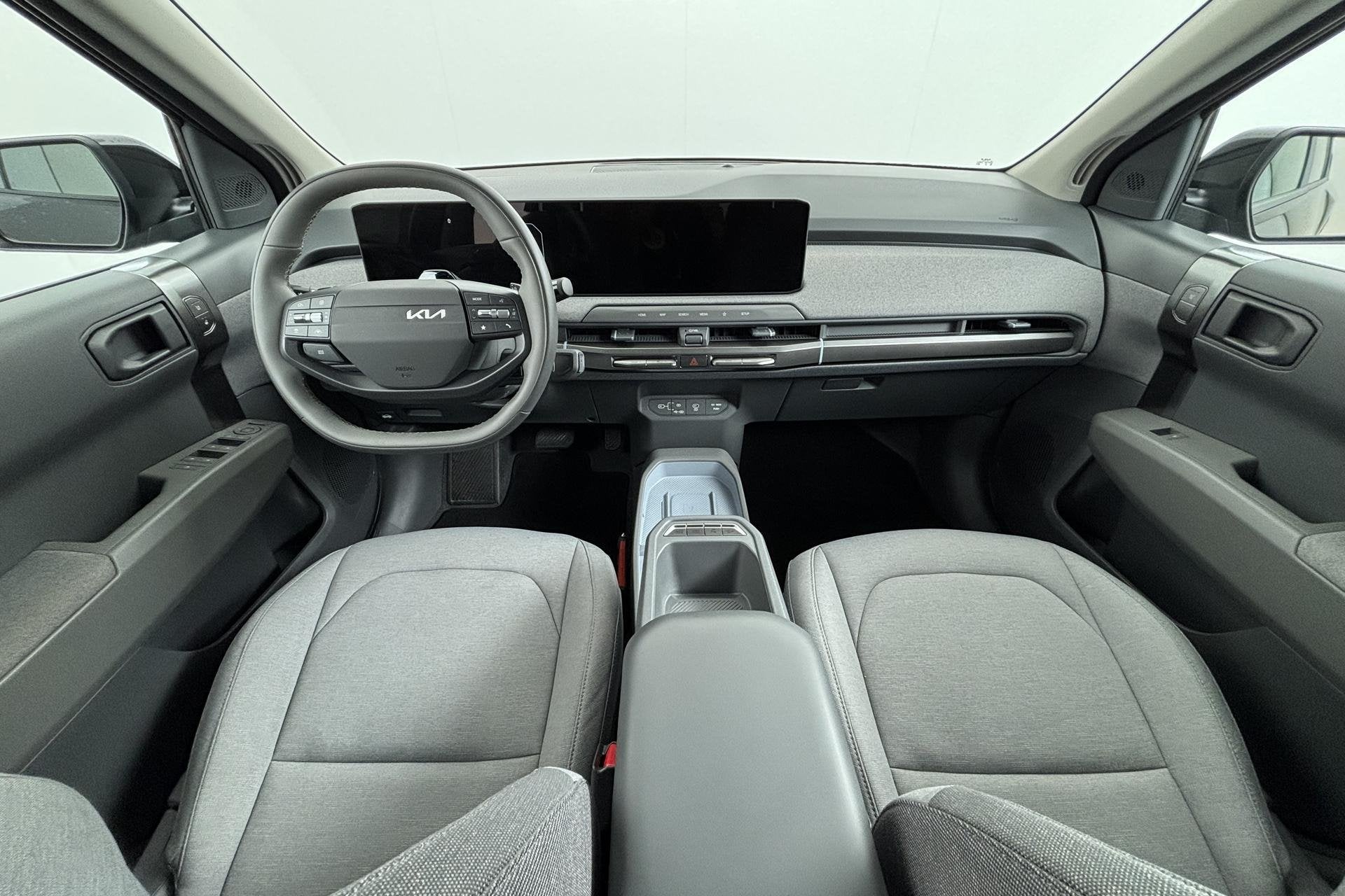 Kia EV3 Plus 58.3 kWh Volledig elektrisch met alle comfort v, EV3, Stof, Gebruikt, 1700 kg