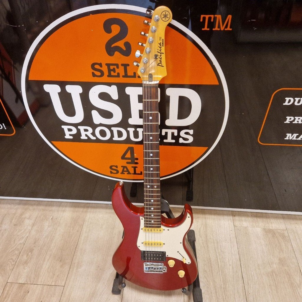 Gitaar Yamaha Pacifica 712 || Nu Voor Maar €229,99, Ophalen, Gebruikt, Solid body, Overige merken