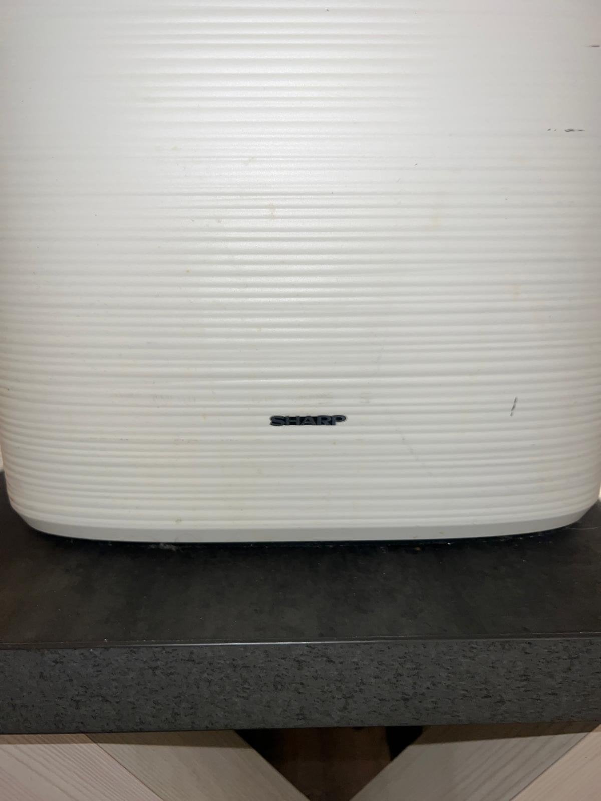 Sharp KC-C100E-W Luchtreiniger met Bevochtigingsfunctie, Ophalen, Gebruikt